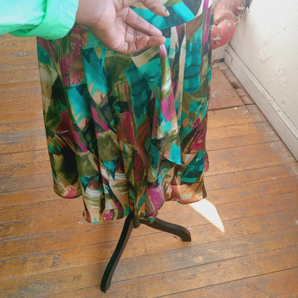 Sunny Leigh vivid Abstract Skirt Set